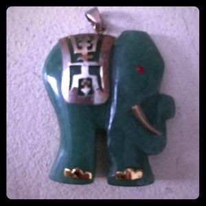 Jade elephant gold touched slider